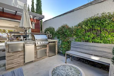  911 9th St, Coronado, CA 92118 - Photo 9