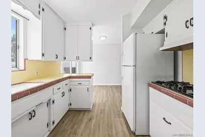  349-51 G, Coronado, CA 92118 - Photo 25
