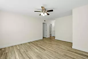 6811 Alvarado Rd, San Diego, CA 92120 - Photo 17