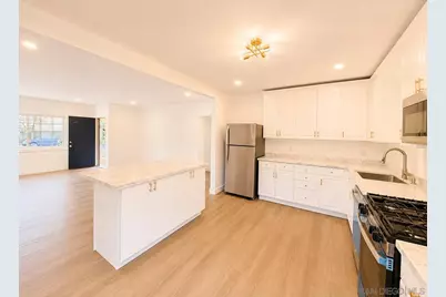  127 W 5th Ave, Escondido, CA 92025 - Photo 7