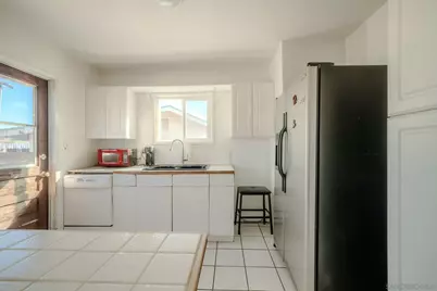  2361 Calle Tortuosa, San Diego, CA 92139 - Photo 13