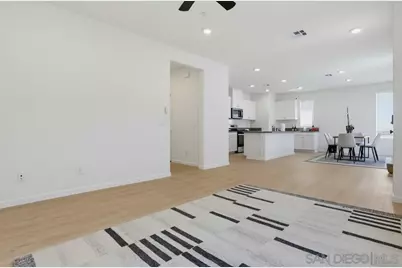  973 Bradley Way, Vista, CA 92081 - Photo 5