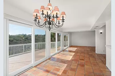 5942 Sagebrush Rd, La Jolla, CA 92037 - Photo 23