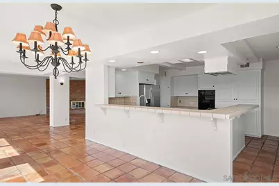  5942 Sagebrush Rd, La Jolla, CA 92037 - Photo 29