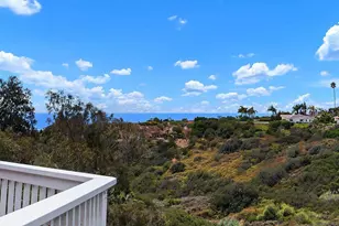 5942 Sagebrush Rd, La Jolla, CA 92037 - Photo 19