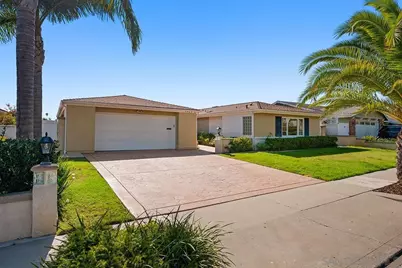  5942 Sagebrush Rd, La Jolla, CA 92037 - Photo 3