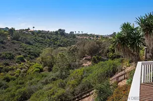 5942 Sagebrush Rd, La Jolla, CA 92037 - Photo 23