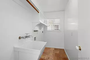 5942 Sagebrush Rd, La Jolla, CA 92037 - Photo 43