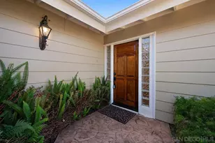 5942 Sagebrush Rd, La Jolla, CA 92037 - Photo 9