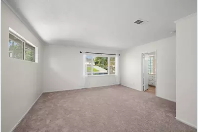  5942 Sagebrush Rd, La Jolla, CA 92037 - Photo 39