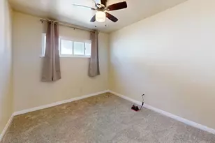 3857 Cody St, San Diego, CA 92117 - Photo 25