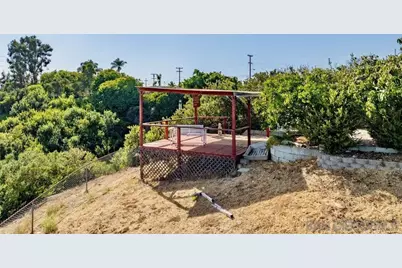  3857 Cody Street, San Diego, CA 92117 - Photo 13
