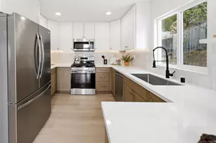 4325 Via Tercero, Oceanside, CA 92056 - Photo 5