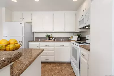  7780 Parkway Dr #1101, La Mesa, CA 91942 - Photo 23