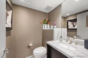 100 Harbor Dr, San Diego, CA 92101 - Photo 35