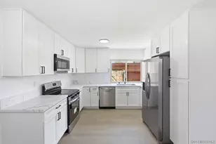 1748 Regency Way C, Chula Vista, CA 91911 - Photo 7