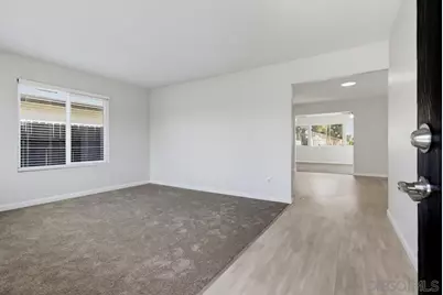  11355 Camarosa Cir, San Diego, CA 92126 - Photo 5