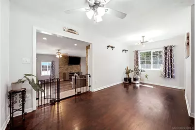  8852 Railroad Ave, Santee, CA 92071 - Photo 9