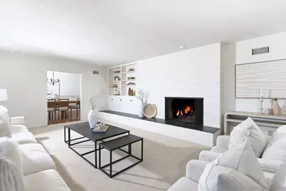  6639 Avenida De Las Pescas, La Jolla, CA 92037 - Photo 9