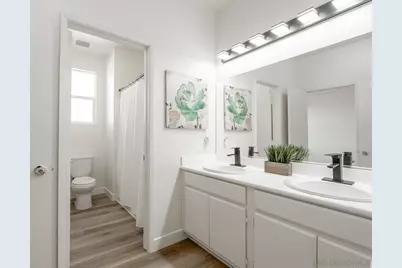  1360 Santa Victoria #2, Chula Vista, CA 91913 - Photo 15