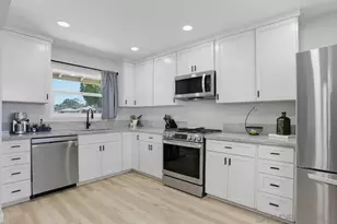 2718 Powhatan Ave, San Diego, CA 92117 - Photo 11