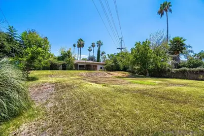  740 El Rancho Drive, El Cajon, CA 92019 - Photo 23