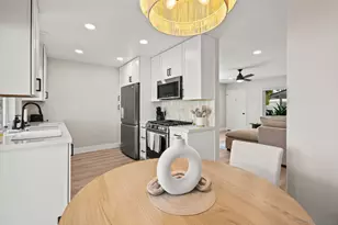10935 Via Abaca, San Diego, CA 92126 - Photo 5