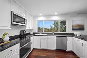 4296 Farley Ct, San Diego, CA 92122 - Photo 9