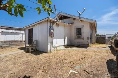 424 Cuyamaca Ave, San Diego, CA 92113 - Photo 19