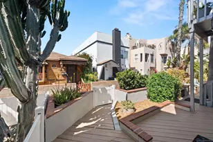 749 Zanzibar Ct, San Diego, CA 92109 - Photo 19