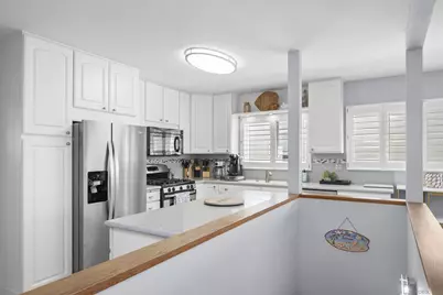  749 Zanzibar Ct, San Diego, CA 92109 - Photo 23
