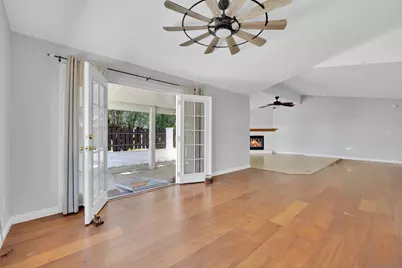  38020 Calle Confite, Murrieta, CA 92563 - Photo 17