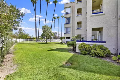  12122 Royal Birkdale Row #103, San Diego, CA 92128 - Photo 17