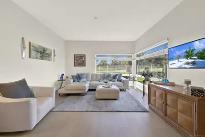  12122 Royal Birkdale Row #103, San Diego, CA 92128 - Photo 5