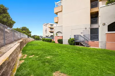  3887 Pell Pl #325, San Diego, CA 92130 - Photo 27