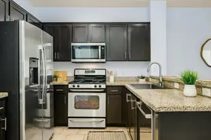 450 J St, San Diego, CA 92101 - Photo 3