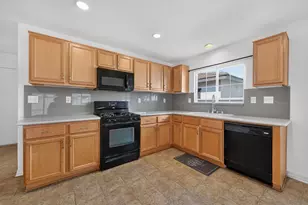 798 Abelia Ln, Perris, CA 92571 - Photo 9