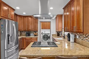 6245 Broadmoor Dr, La Mesa, CA 91942 - Photo 9