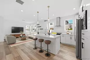 2702 Via Avella, San Diego, CA 92108 - Photo 5