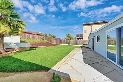  2802 Cowley Way, San Diego, CA 92110 - Photo 5