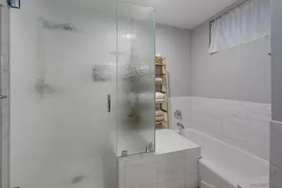  331 Olive #202, Carlsbad, CA 92008 - Photo 17