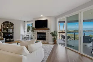 331 Olive, Carlsbad, CA 92008 - Photo 5