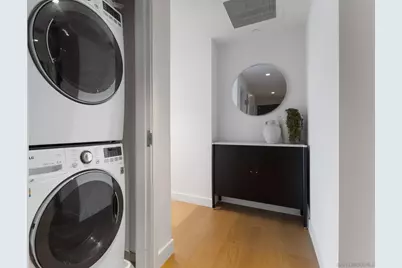  888 W E St #2602, San Diego, CA 92101 - Photo 37