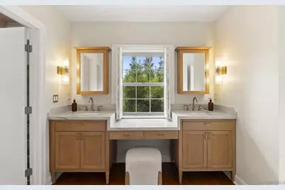  1896 Lyndon, San Diego, CA 92103 - Photo 37