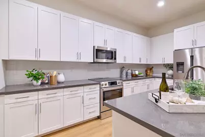  781 Michael Ct, Vista, CA 92081 - Photo 9