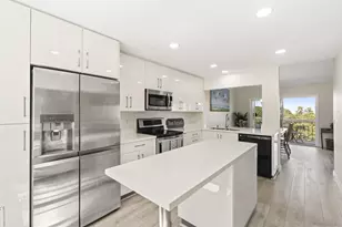 6567 Caminito Catalan, La Jolla, CA 92037 - Photo 5