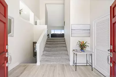  6567 Caminito Catalan, La Jolla, CA 92037 - Photo 3