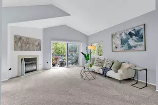 11235 Avenida De Los Lobos, San Diego, CA 92128 - Photo 3