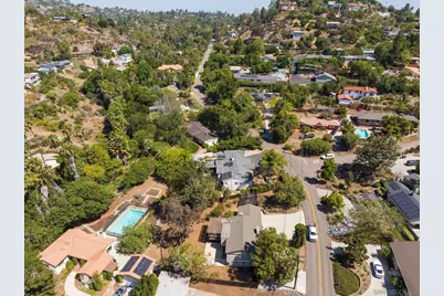  4216 Calavo Dr, La Mesa, CA 91941 - Photo 33