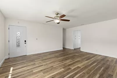  2589 Joann Dr, Oceanside, CA 92056 - Photo 9